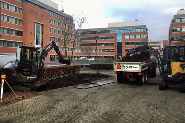 Renovatie kantoortuin en parkeerdek